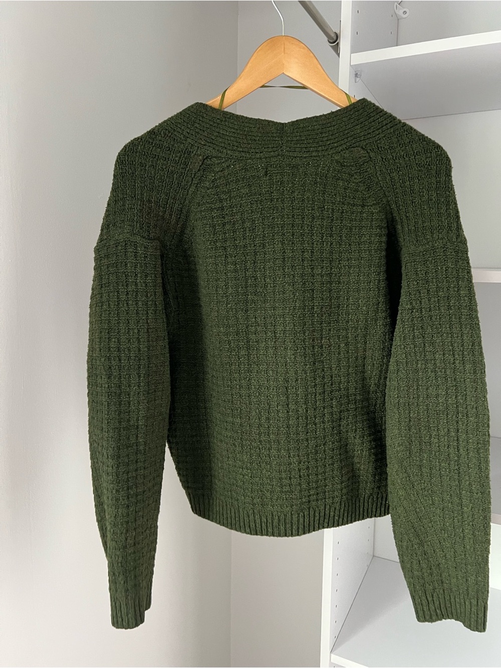 Universal Thread Olive Green Chunky Button Cardigan - Picture 5 of 5